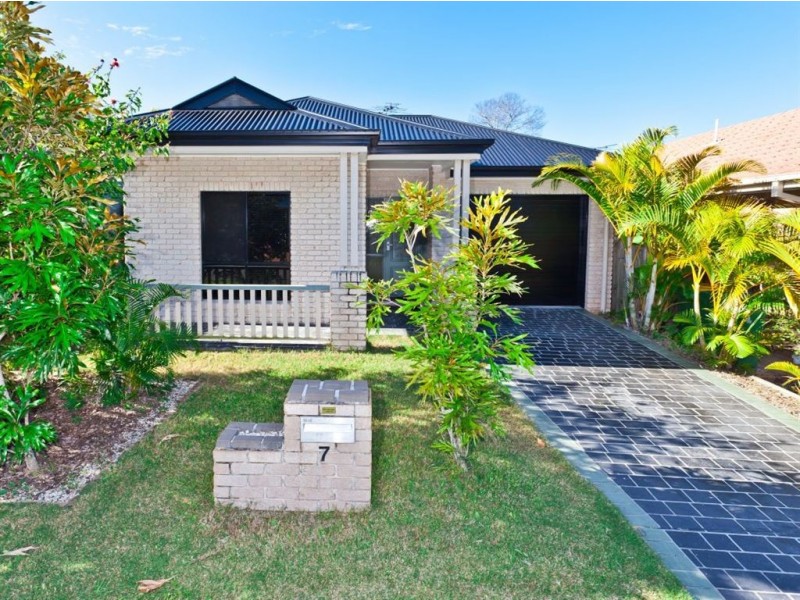 7 Tamarind Street, North Lakes QLD 4509