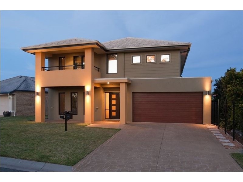 8 Byfield Street, North Lakes QLD 4509