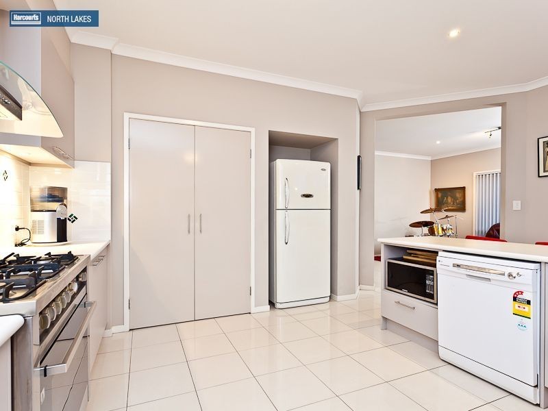 7 Whitecedar Circuit, North Lakes QLD 4509