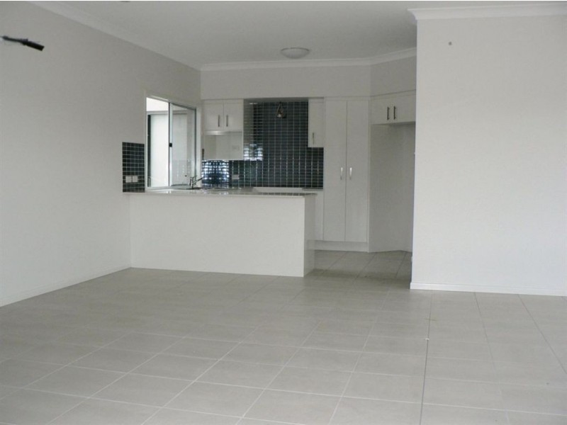 33 Merion Cres, North Lakes QLD 4509