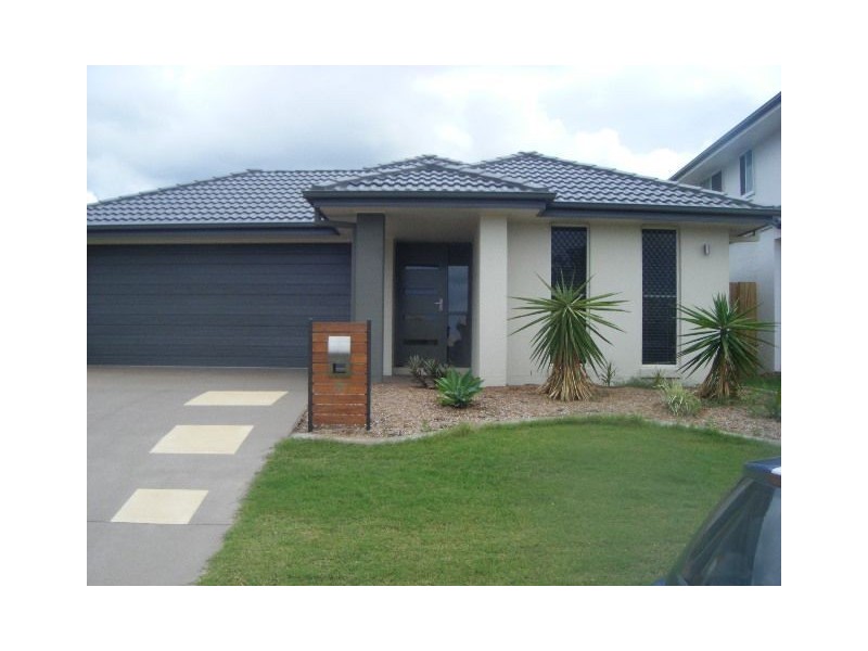 9 Severn Crescent, North Lakes QLD 4509
