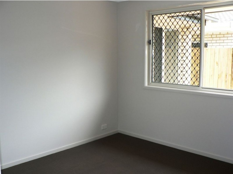 9 Severn Crescent, North Lakes QLD 4509