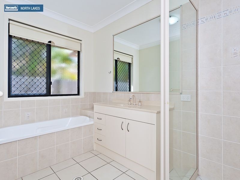 50 Finnegan Street, Rothwell QLD 4022