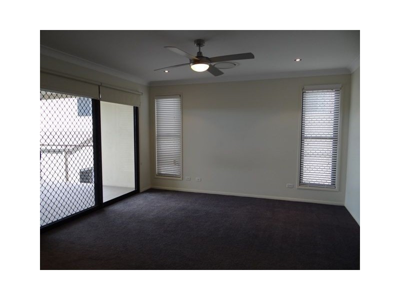 18 Bonnet Parade, Mango Hill QLD 4509