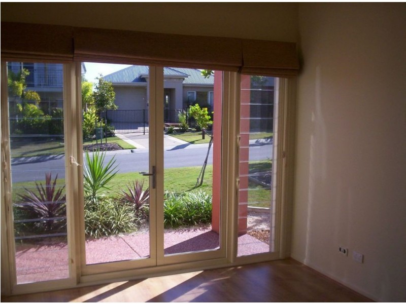 21 Douglas Circuit, North Lakes QLD 4509