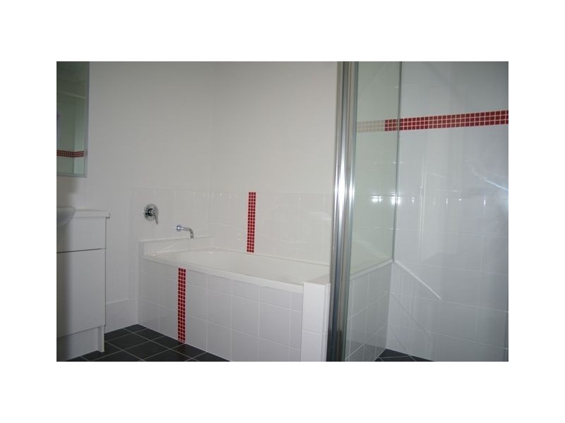 2/5 Kangaroo Street, North Lakes QLD 4509