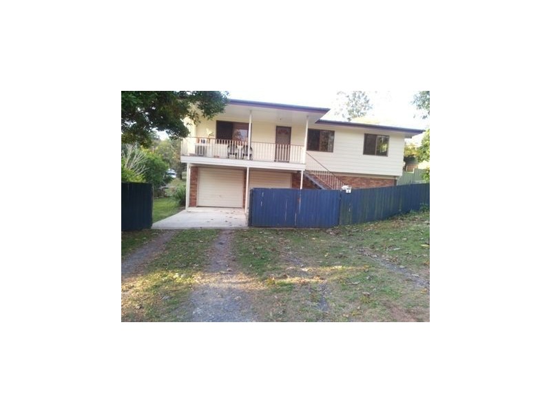 4 Leis Rd East, Kallangur QLD 4503