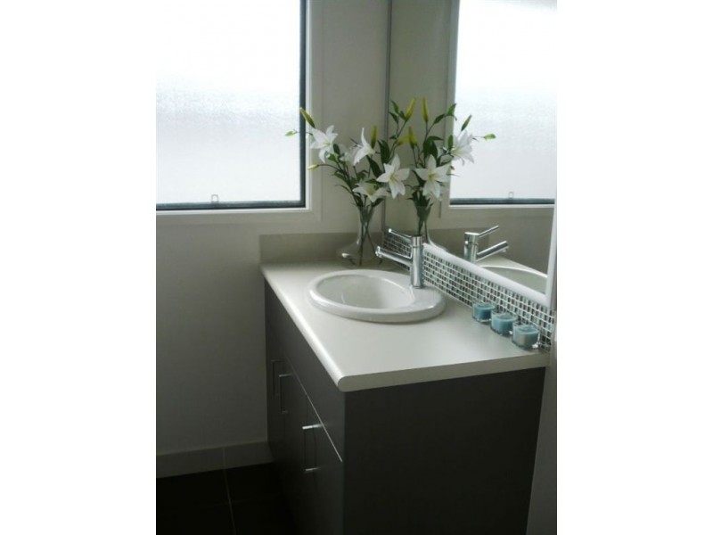 8 Tamar Cct, North Lakes QLD 4509