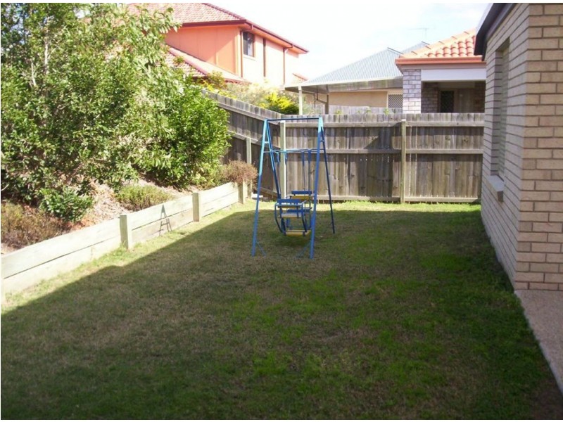 15 Wyperfield Court, North Lakes QLD 4509