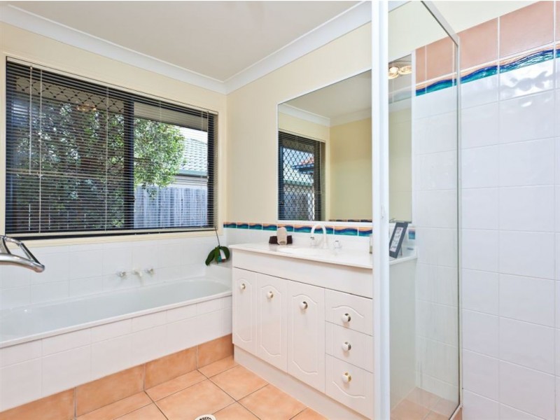 24 Page Street, North Lakes QLD 4509