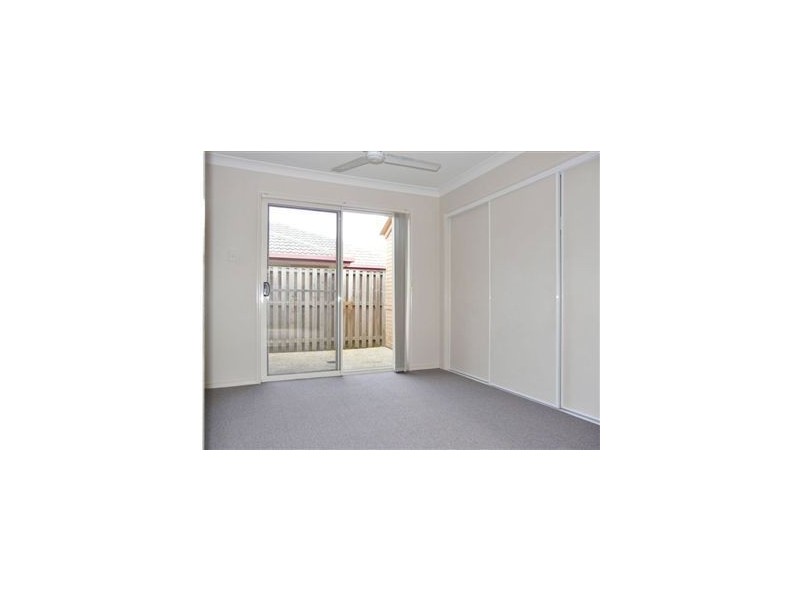 33 Heathcote Ave, North Lakes QLD 4509