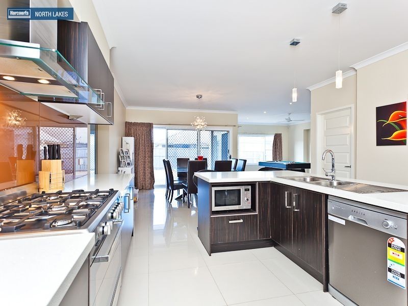 14 Couples Street, North Lakes QLD 4509