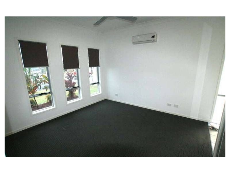 10 Dibbler Court, North Lakes QLD 4509