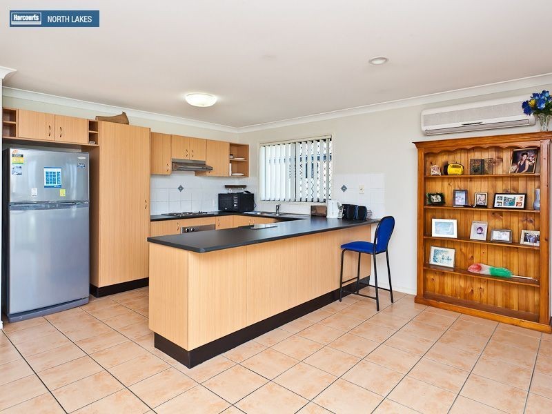 16 Whitfield Crescent, North Lakes QLD 4509