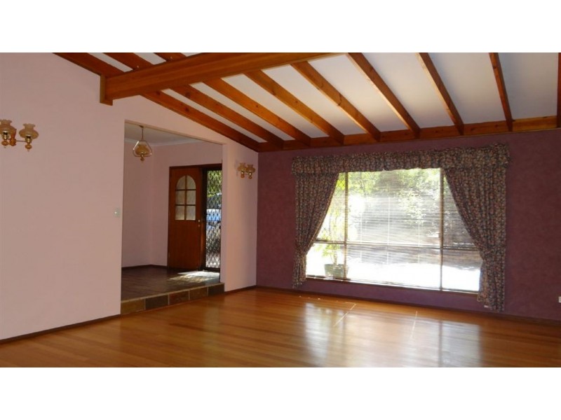 1195 Oakey Flat Road, Narangba QLD 4504