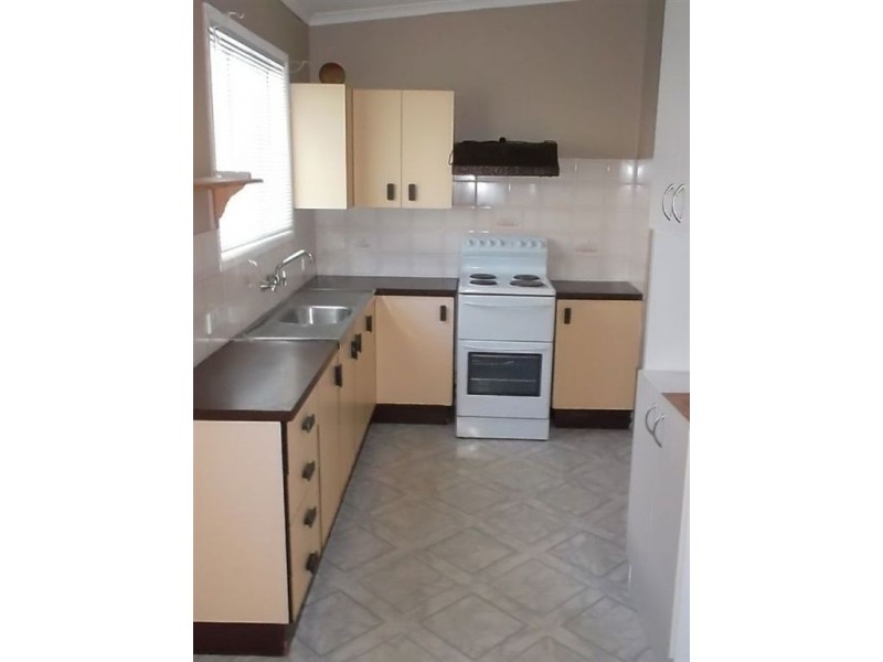 15 Blazey Street, Kallangur QLD 4503