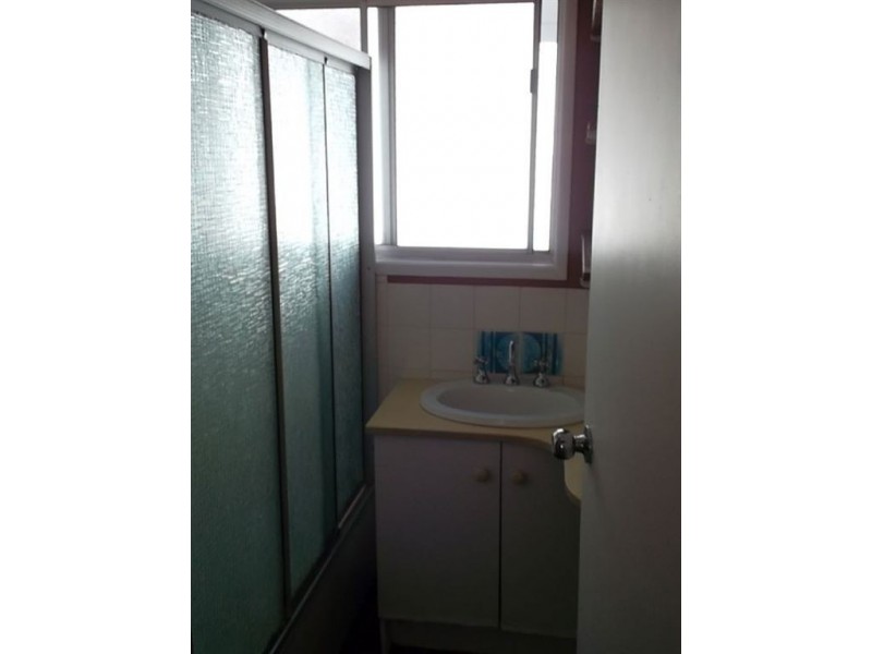15 Blazey Street, Kallangur QLD 4503