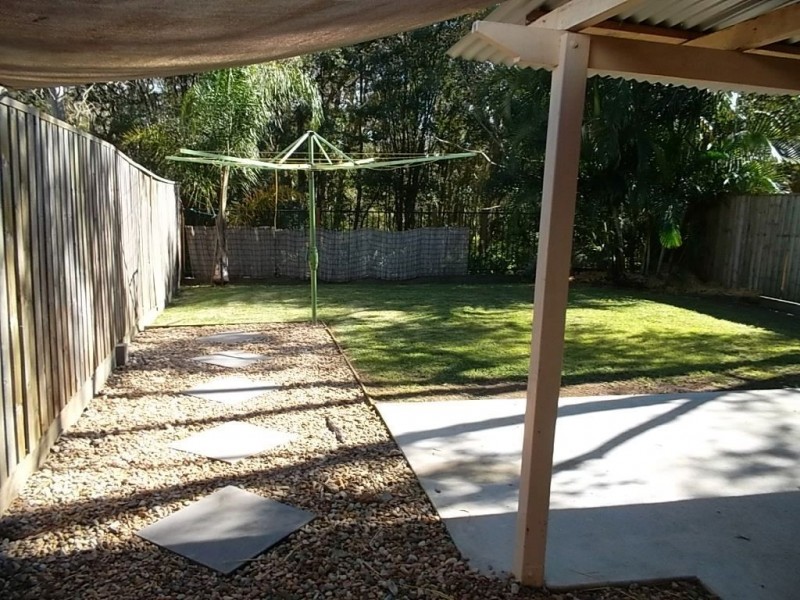 15 Blazey Street, Kallangur QLD 4503