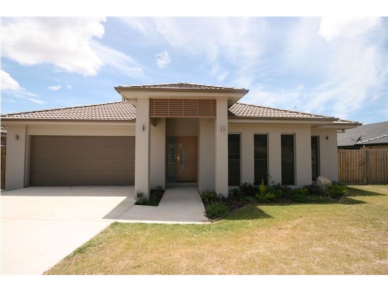 32 Fantail Crescent, Mango Hill QLD 4509