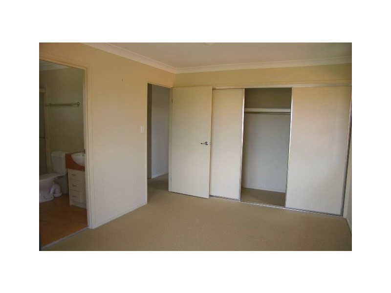 27/15 College Street, North Lakes QLD 4509