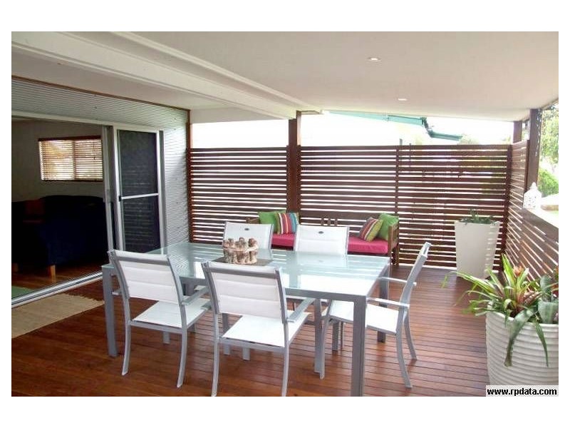 95 Longland Street, Redcliffe QLD 4020