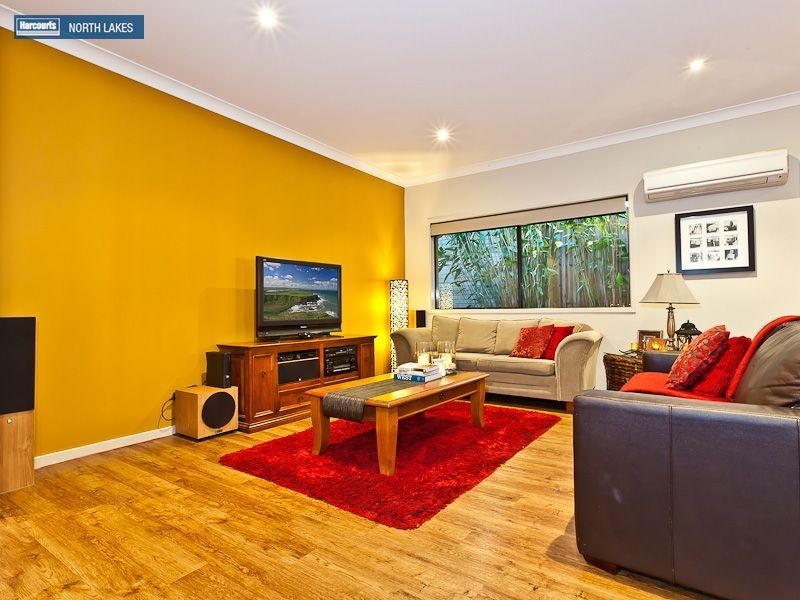 9 Warabi Crescent, North Lakes QLD 4509
