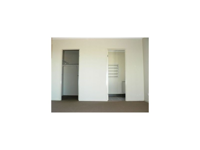 62 Denham Crescent, North Lakes QLD 4509