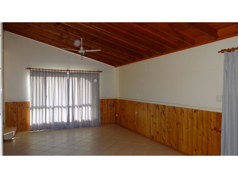 5 Cardinet Court, Petrie QLD 4502