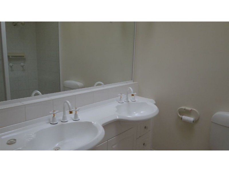 5 Cardinet Court, Petrie QLD 4502