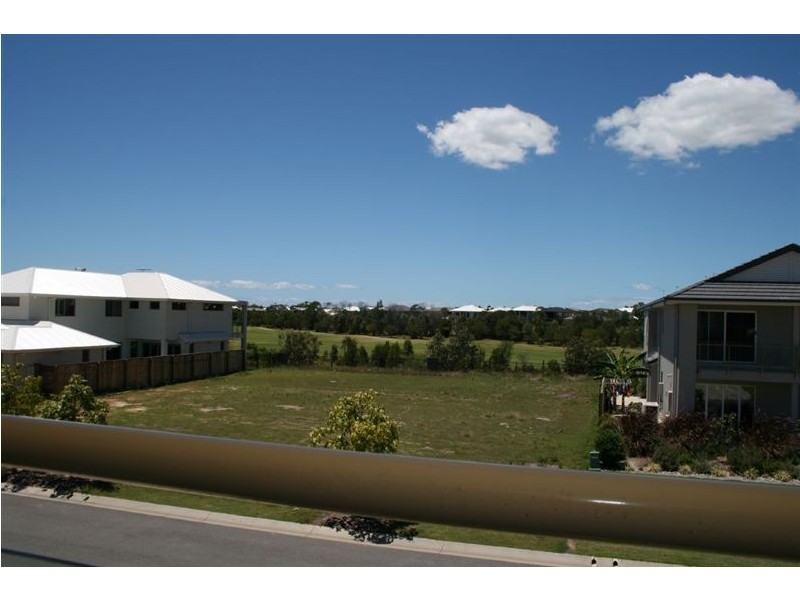 6 Armour Close, North Lakes QLD 4509