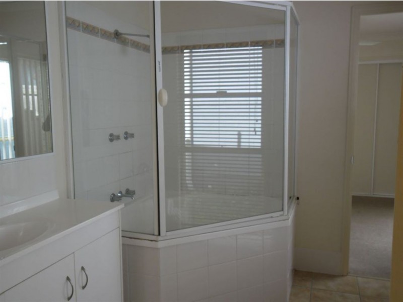 9 Kalbarri Court, North Lakes QLD 4509