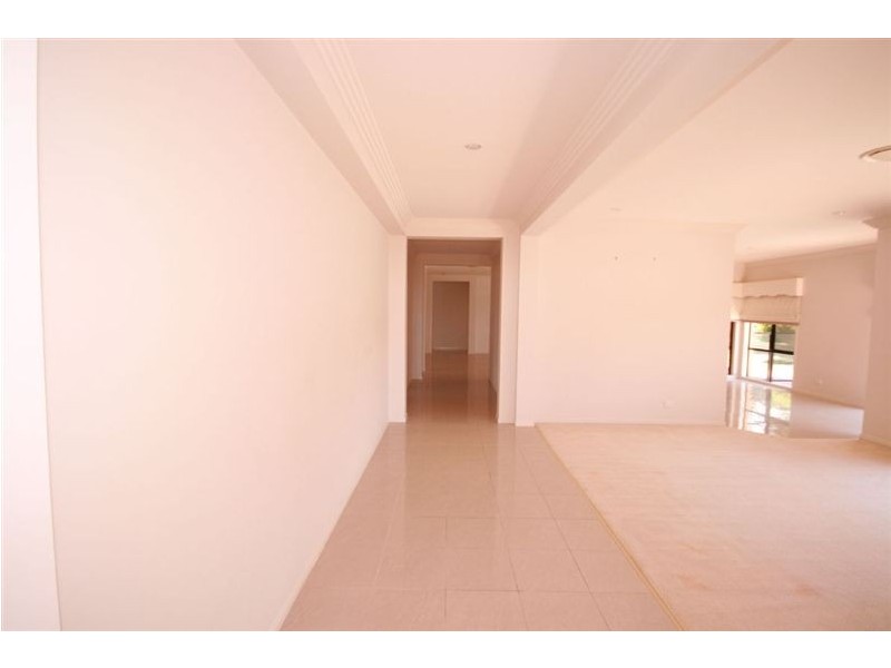 2 Standish Street, North Lakes QLD 4509