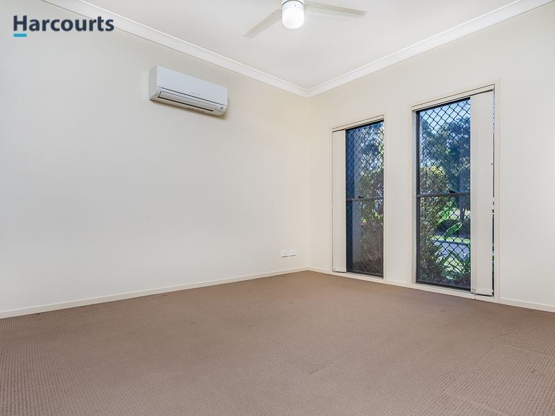 27 Rawlins Crsecent, North Lakes QLD 4509