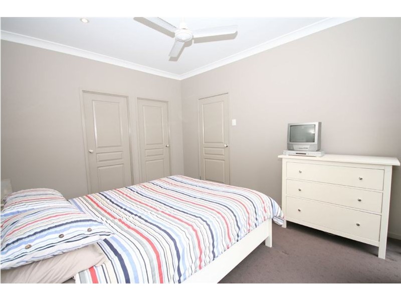 33 Dusky Street, North Lakes QLD 4509