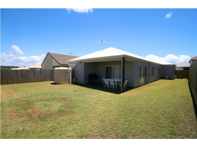 33 Dusky Street, North Lakes QLD 4509
