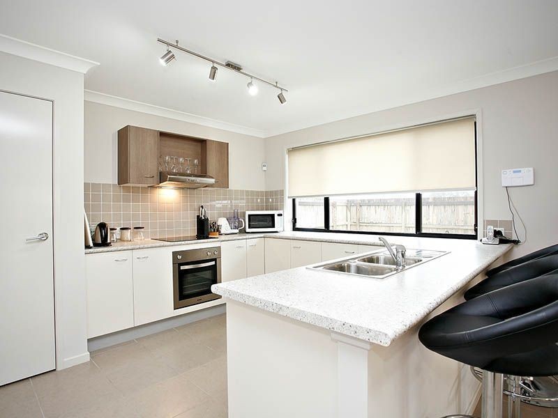 52 Sunstone Cct, Mango Hill QLD 4509