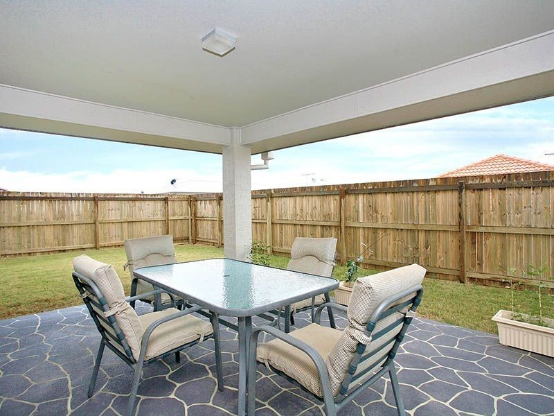 52 Sunstone Cct, Mango Hill QLD 4509