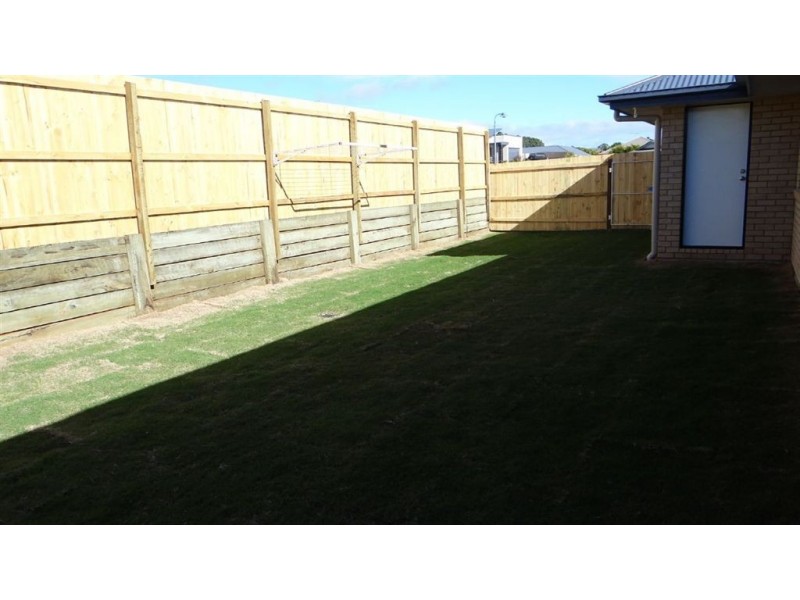 71 Willowleaf Circuit, Upper Caboolture QLD 4510