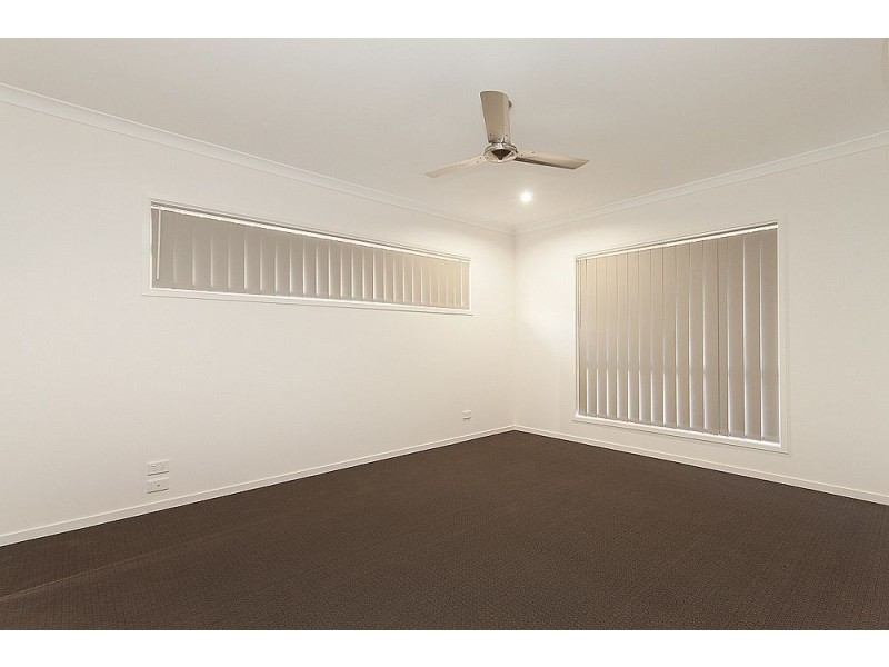 8 Corymbia Close, Narangba QLD 4504