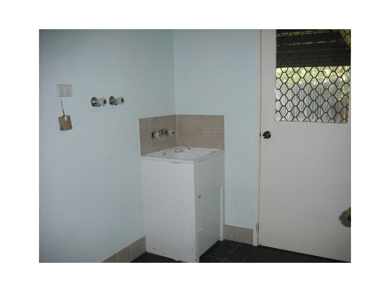 27 Lipscombe Road, Deception Bay QLD 4508