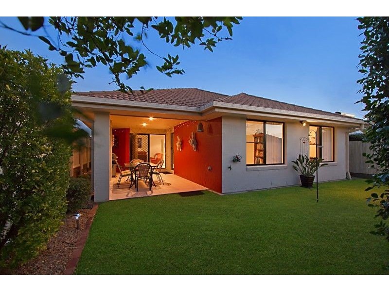 6 Crane Street, North Lakes QLD 4509