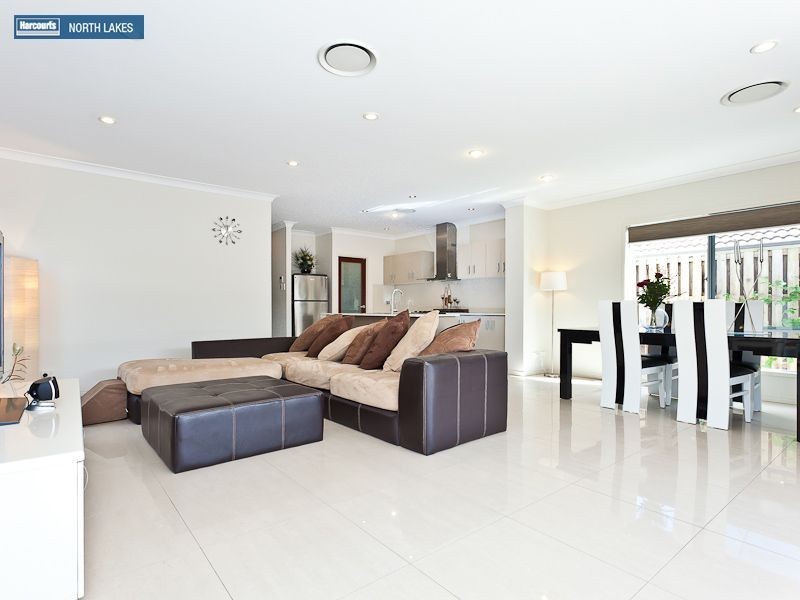 14 Planigale Crescent, North Lakes QLD 4509