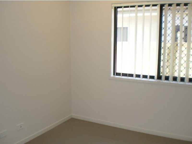 16 Player Street, North Lakes QLD 4509