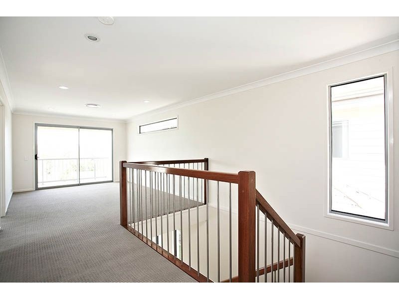 30 Augusta Parade, North Lakes QLD 4509