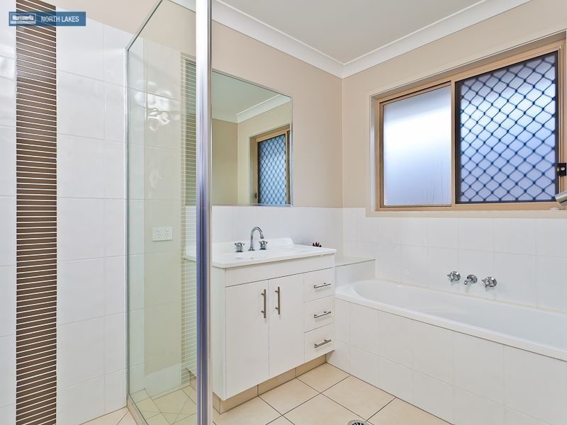 3 Daintree Circuit, North Lakes QLD 4509