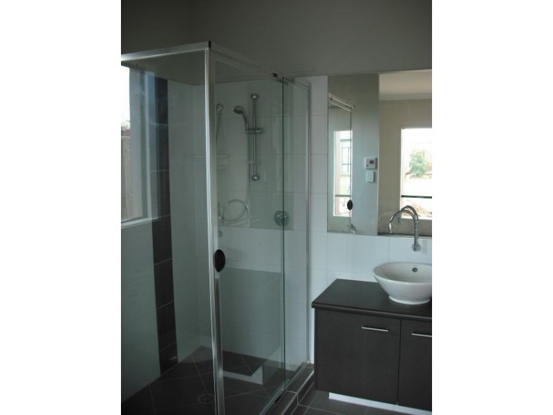 18 Ballesteros Street, North Lakes QLD 4509