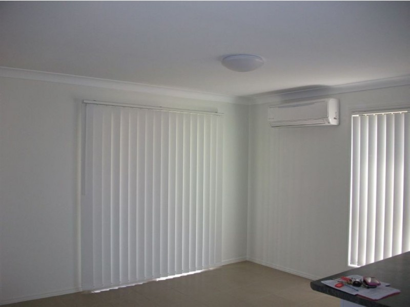 1/15 Highcliffe Crescent, North Lakes QLD 4509