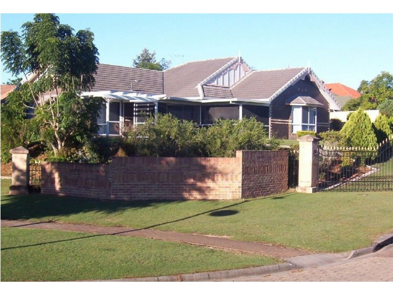 1 Hawkhurst Court, Murrumba Downs QLD 4503