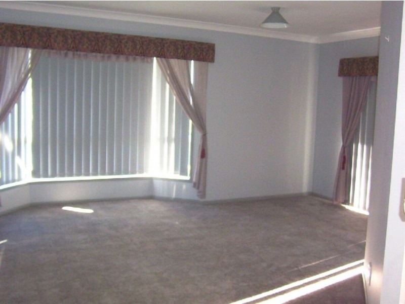 1 Hawkhurst Court, Murrumba Downs QLD 4503