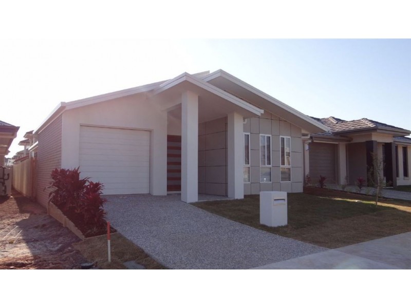 16 Manhattan Crescent, North Lakes QLD 4509